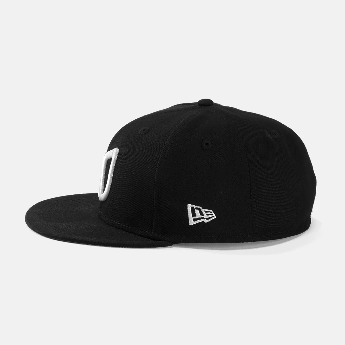 New Era Fitted Cap - Black - Image 3